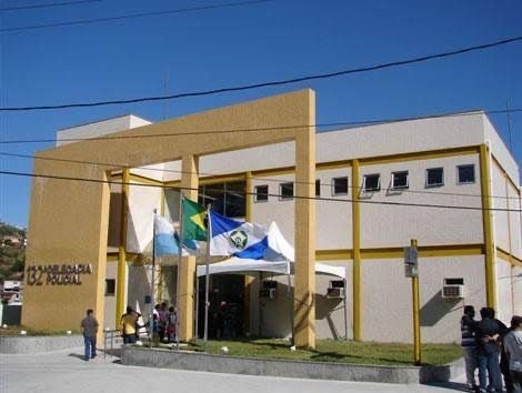 Homem suspeito de tentar matar companheira é preso em Arraial do Cabo